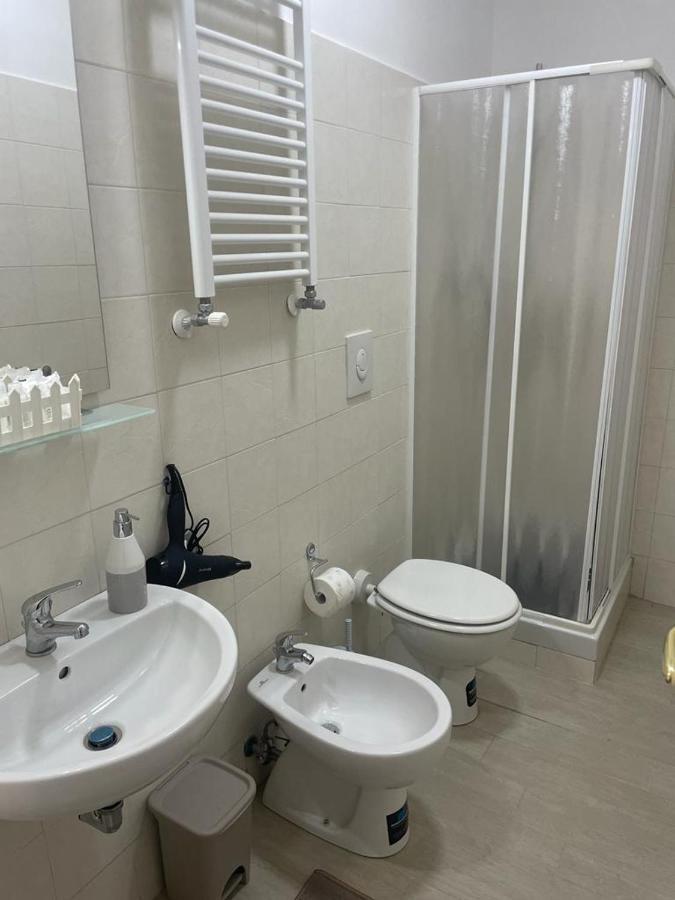 Borgo Pesci Apartment โรม ภายนอก รูปภาพ